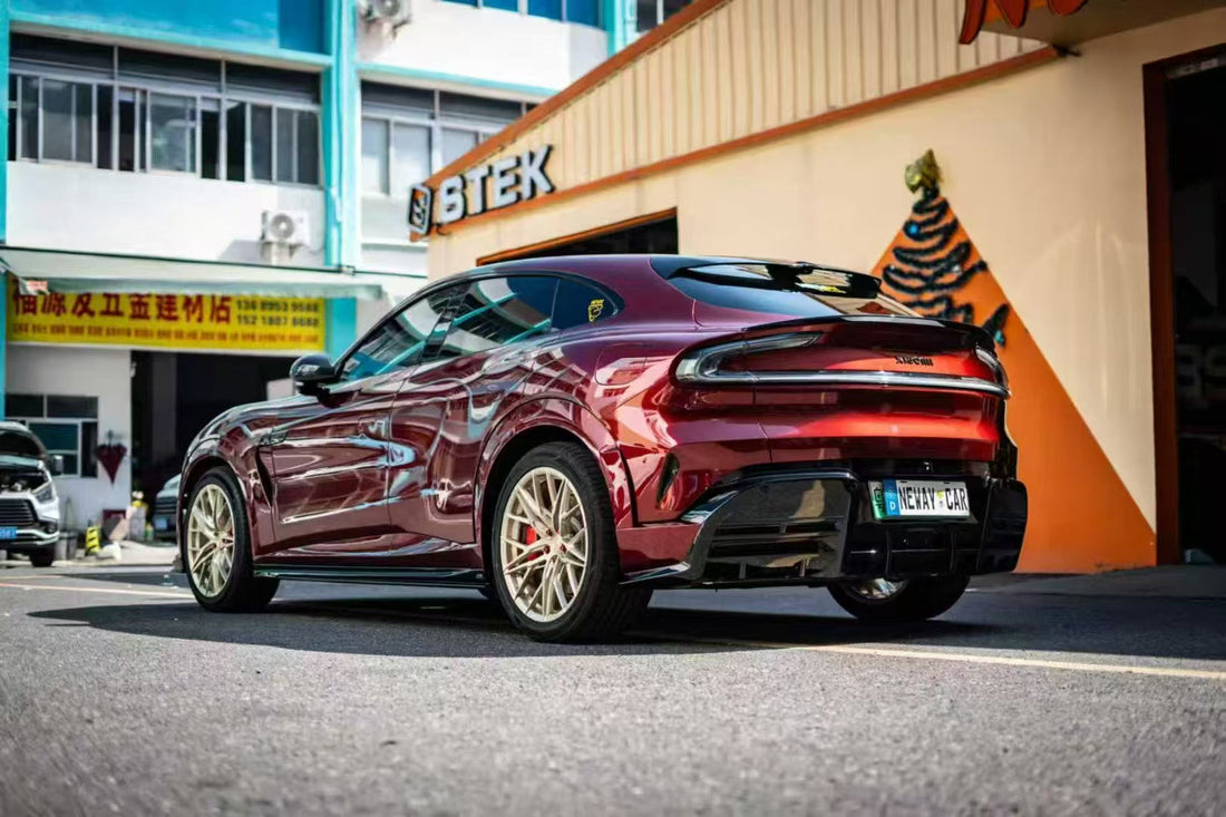 Top Protection Tips for Highway Driving: How Car Wraps Shield Your Vehicle