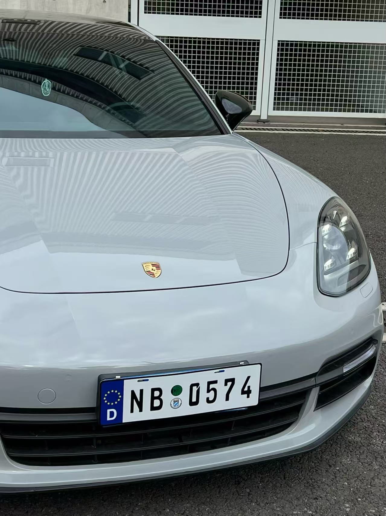 Crystal Gloss Brooklyn Grey Car Vinyl Wrap